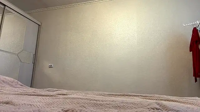 LivianDivorce webcam