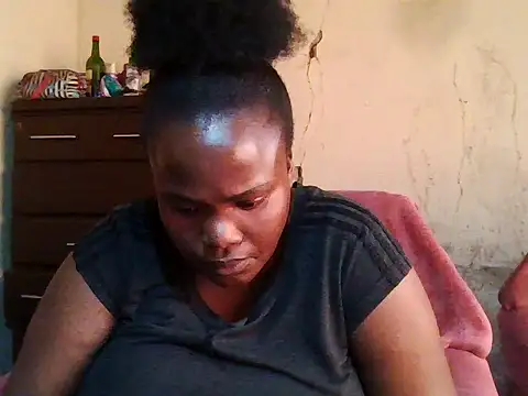 sexybigboobz live cam on StripChat