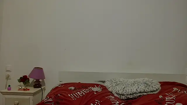desirmiss1 live cam on StripChat