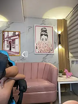 bella_vibess_s webcam