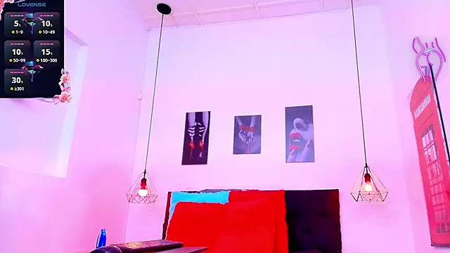 hilary_banks1 live cam on StripChat