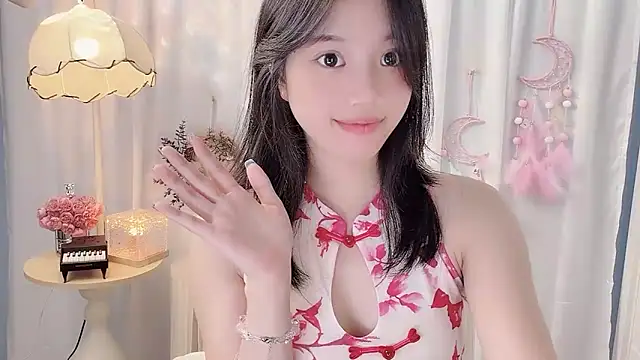 Yanys521 live cam on StripChat