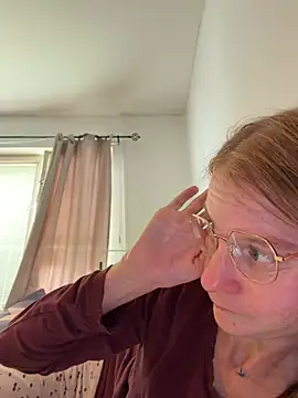 jannis1992 live cam on StripChat