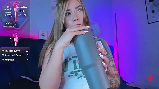 _carla_rosee webcam