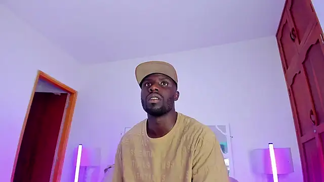 Latrellx7 webcam