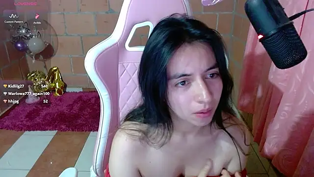 Maggie_Fox3 live cam on StripChat