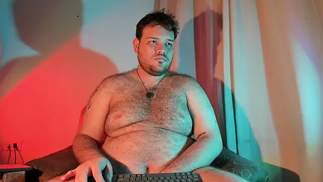 big__bearrr live cam on StripChat