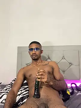 blackhorseet live cam on StripChat