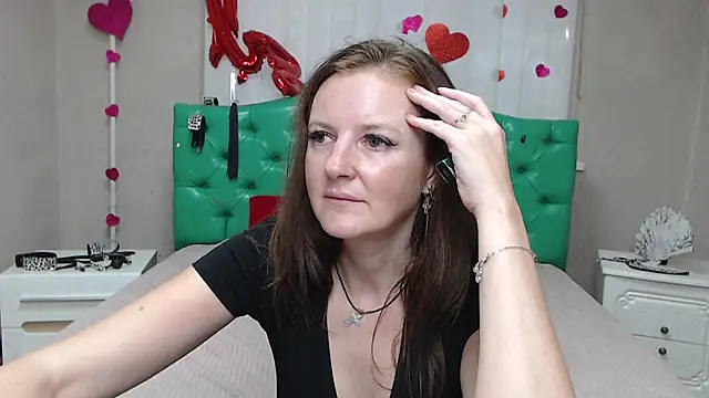 MeganPirs webcam