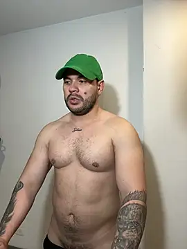 Hershell_XXL live cam on StripChat