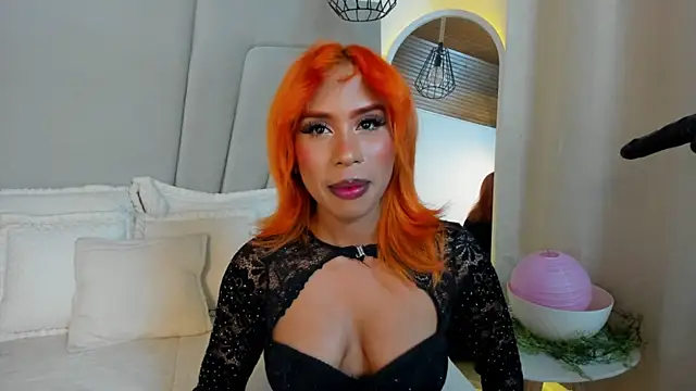 Nicole_Brown1126 webcam