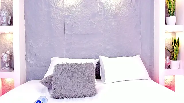 chijiro_ - Chijiro_'s free webcam - UK Sex Cams