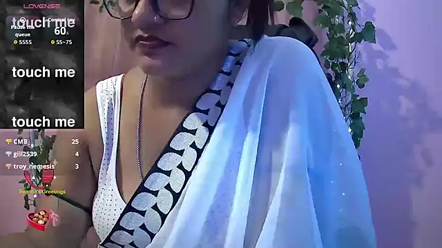 pari-new - Pari-new's free webcam - UK Sex Cams
