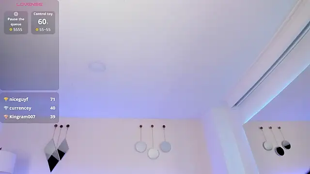 Sky_Loren webcam