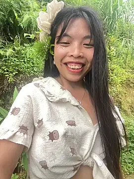 Hikomy- live cam on StripChat