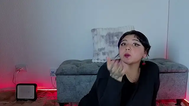 blueberry_gothic - Blueberry_gothic's free webcam - UK Sex Cams