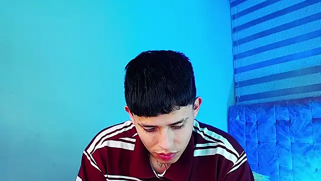 _justinmoon2 - _justinmoon2's free webcam - UK Sex Cams