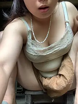 patry33 live cam on StripChat
