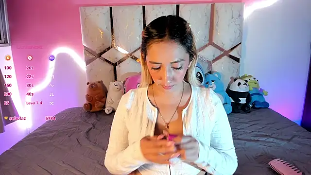 Amanda_klaire webcam