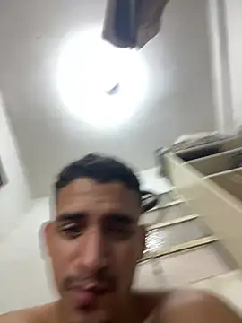 ikaro21's live cam