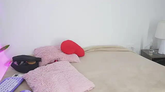 Anais_aradia webcam