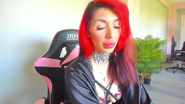 CassyFoxyy