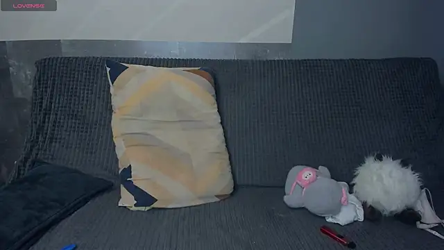 TarynPalek webcam
