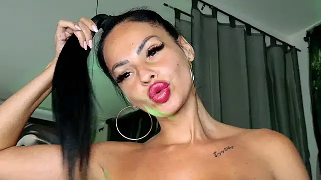 Elle_Vie webcam