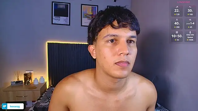 Leo_Savage_ live cam on StripChat