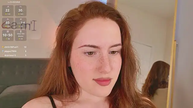 ChloeAster live cam on StripChat