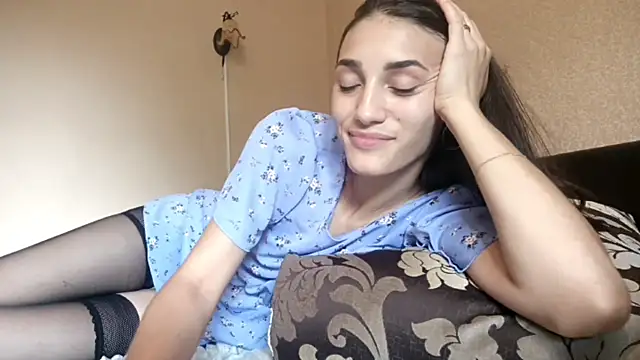 KenyattaKatzman live cam on StripChat