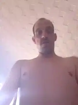Codymc89 live cam on StripChat