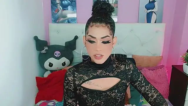 Amanda_bigx live cam on StripChat