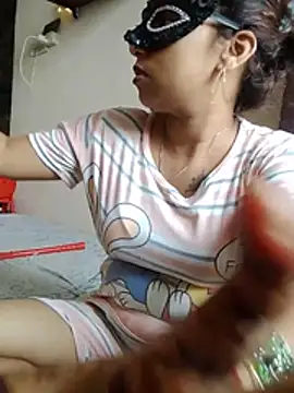 hot-punjabi-couple live cam on StripChat