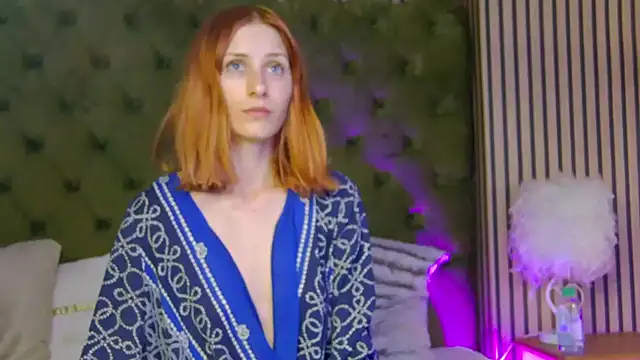 SiennaShapiro live cam on StripChat