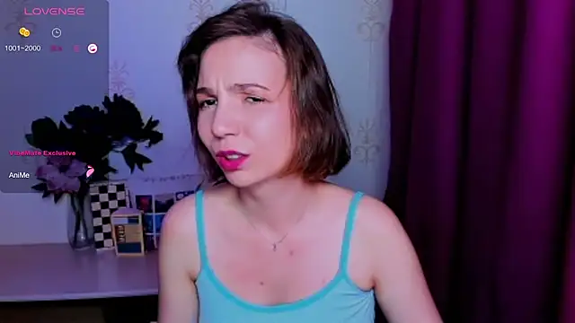 KindHazelHere_ webcam