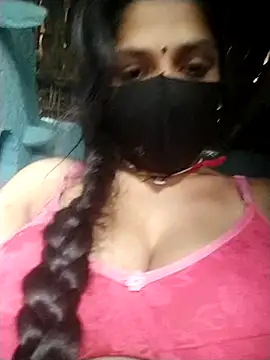 hemayadav111 live cam on StripChat