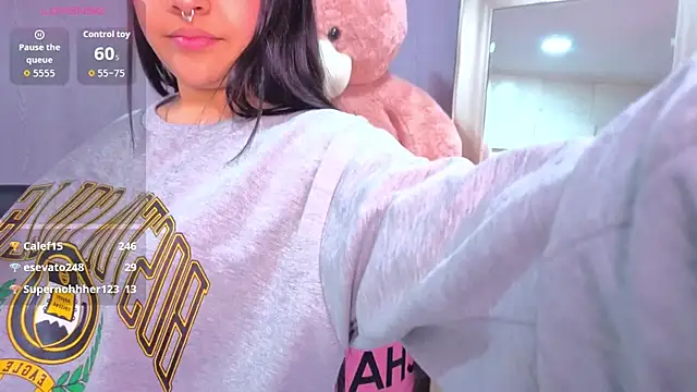 lia_harper_t live cam on StripChat