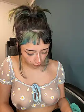 baby_akuma_ webcam
