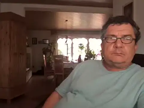 nobbie444 (M mature) - naked