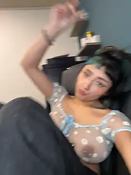 baby_akuma_ webcam