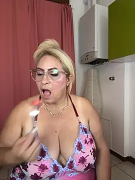 x_elena_x webcam
