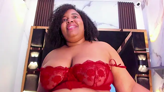 natasha_eboni