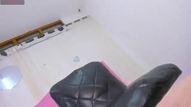 Michellcockxxx webcam