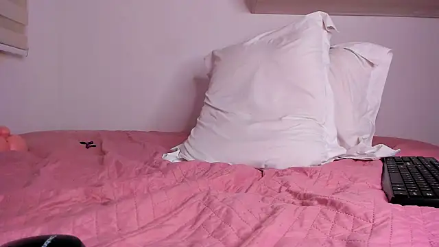 Aaron_Tate live cam