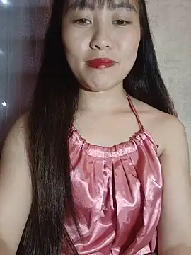 Cherry-squirtt live cam on StripChat