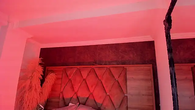 CristineRainn_ live cam on StripChat