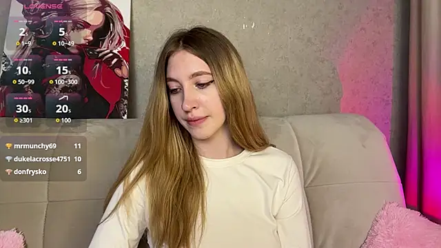 creamberryy live cam on StripChat