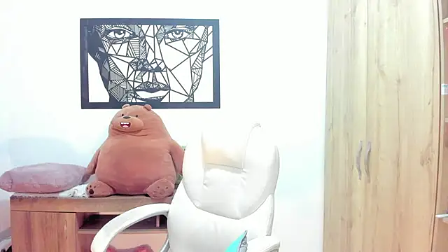 Ciara8 live cam on StripChat
