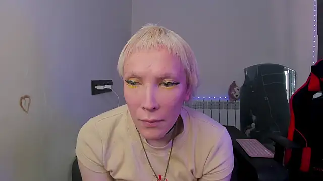 Модель: Lyricca